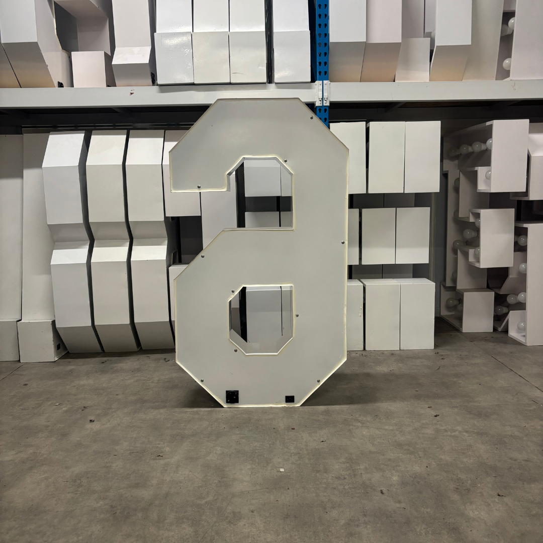 Chiffre Géant Lumineux "6" – Image 2