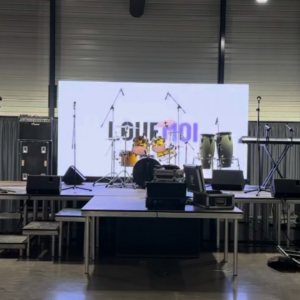 Ecran Indoor 2.6 - 4mx2m