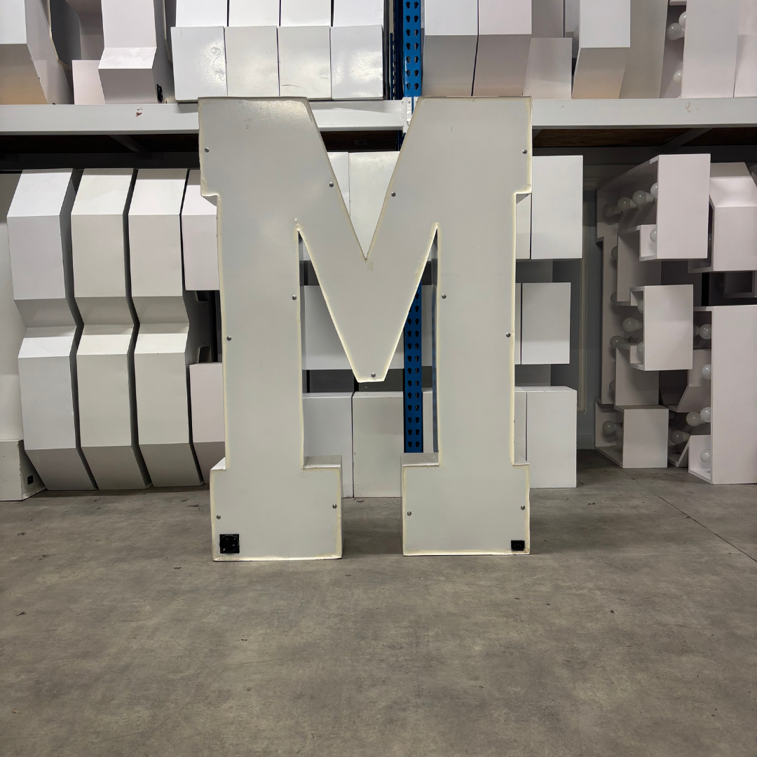 Lettre Géante Lumineuse "M" – Image 2